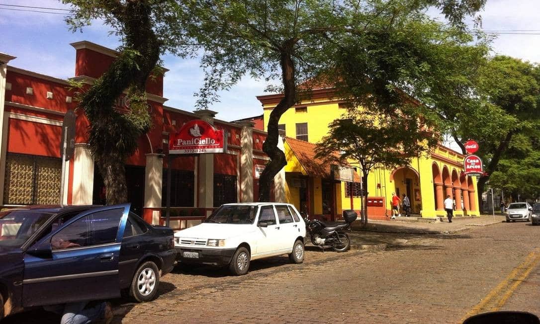 Curitiba é legal - O que fazer, quando ir, onde ficar.