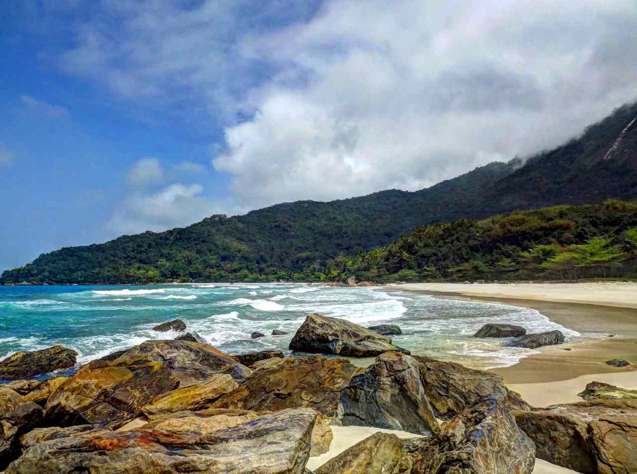 As 13 melhores praias do Brasil