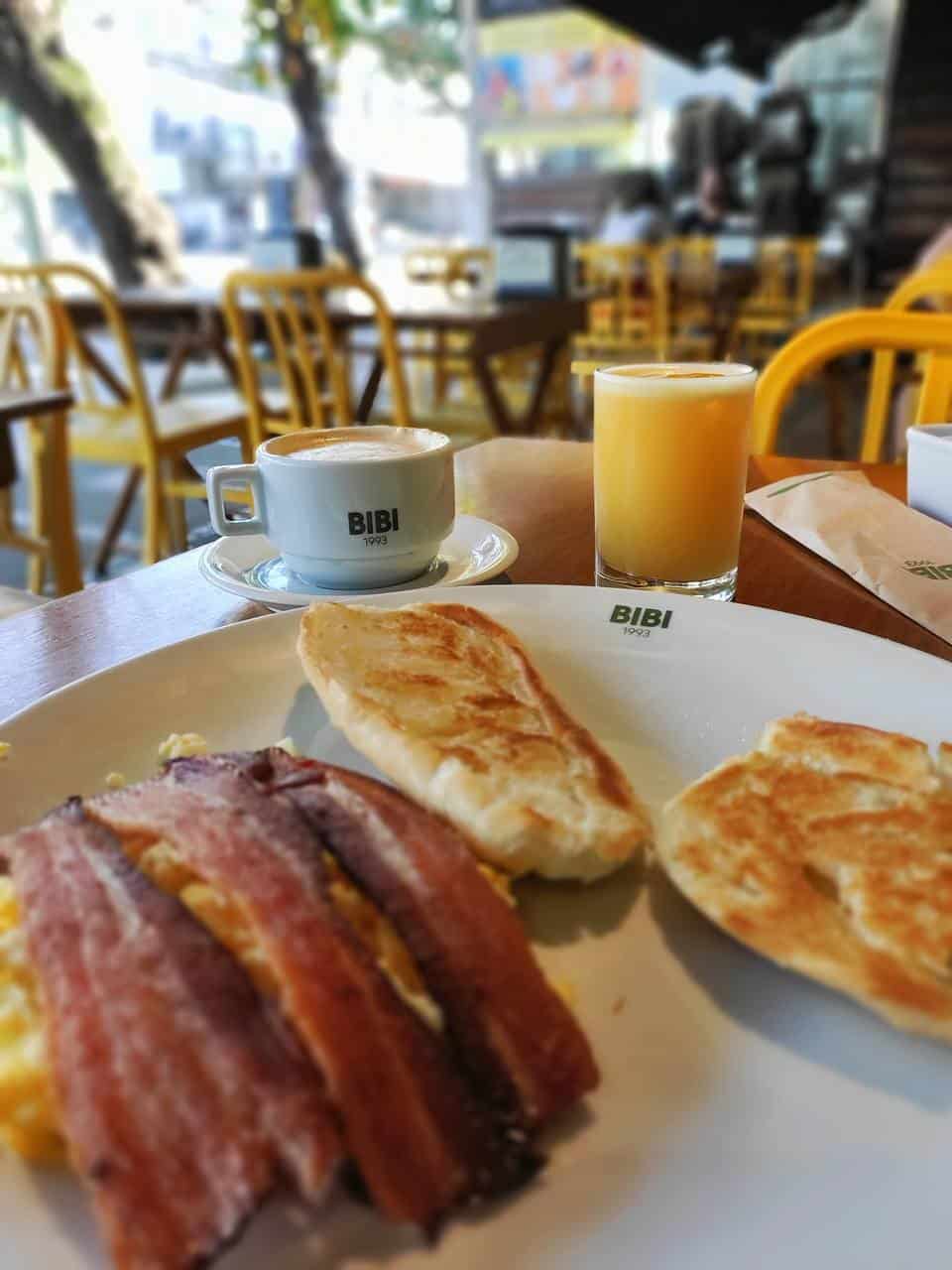 lugares para tomar café da manhã no Rio de Janeiro