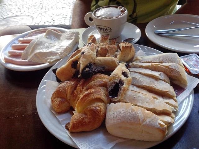 lugares para tomar café da manhã no Rio de Janeiro