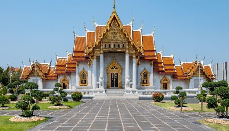 Bangkok, descubra a fascinante, quente e caótica capital da Tailândia