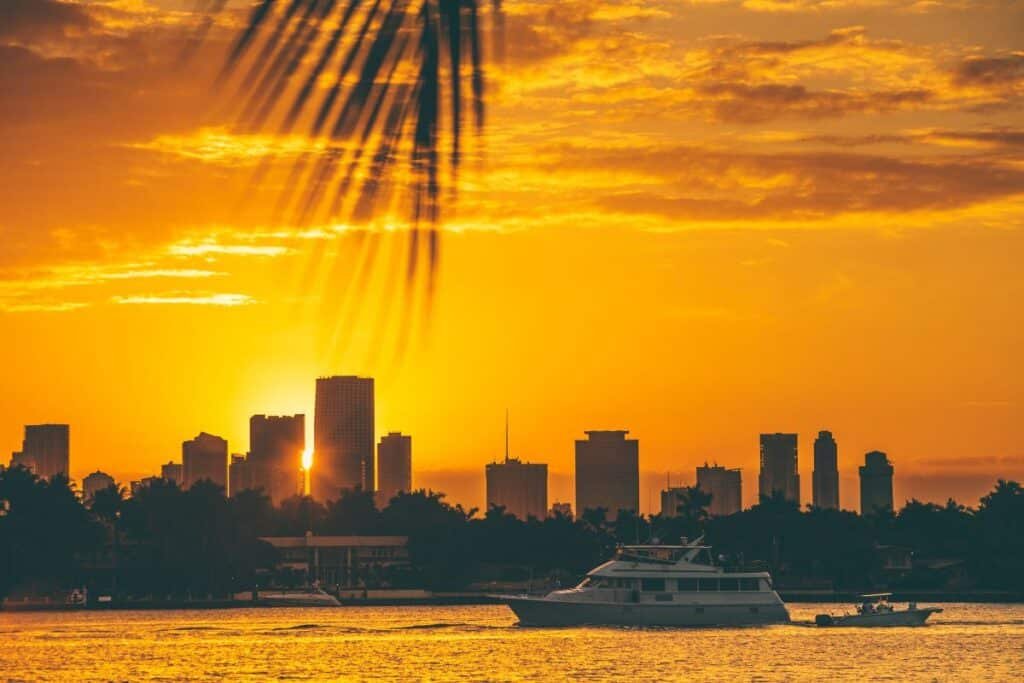 Breve Historia De Miami 1024x683